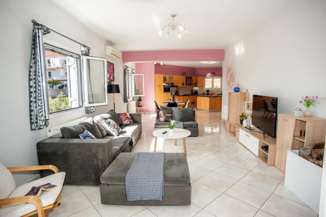 Nikos Apartments Spacious And Panoramic Argostoli (Kefalonia) Exterior foto